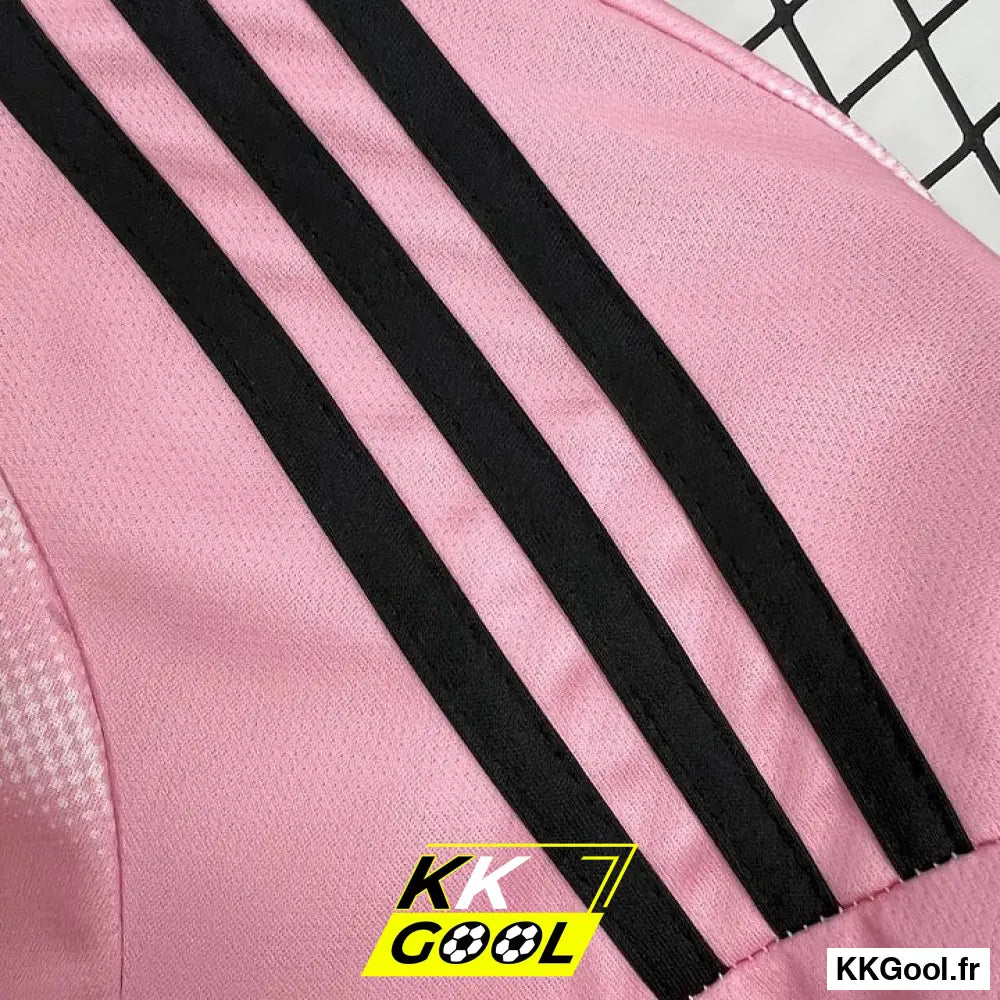 Maillot Real Madrid Concept 2024/2025